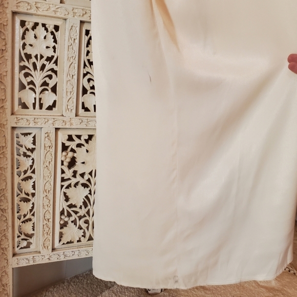 Cream Satin Maxi Dress - Picture 9 of 12